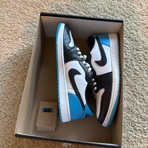 Jordan 1 low blue